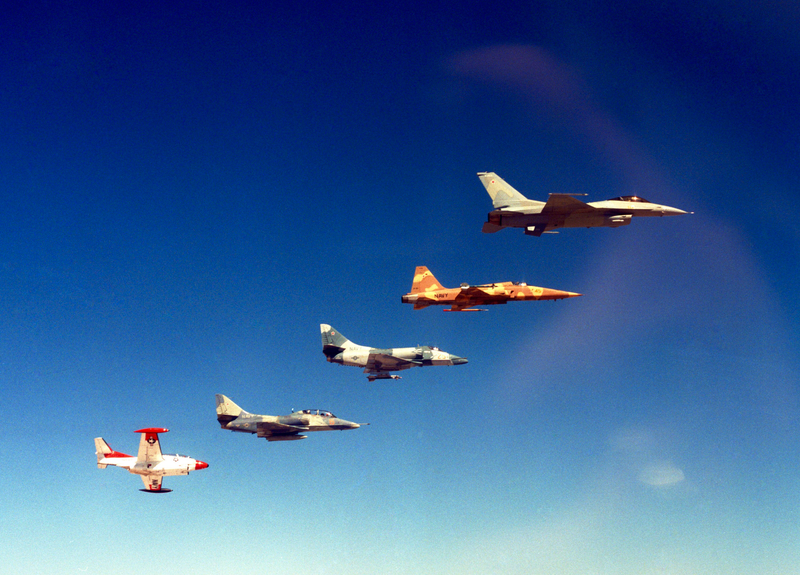 Oh my that chili colored F-5 is smoking...